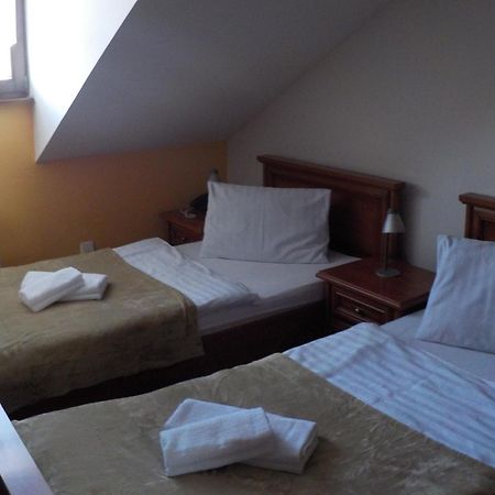 Hotel Krivan Kysucke Nove Mesto 외부 사진