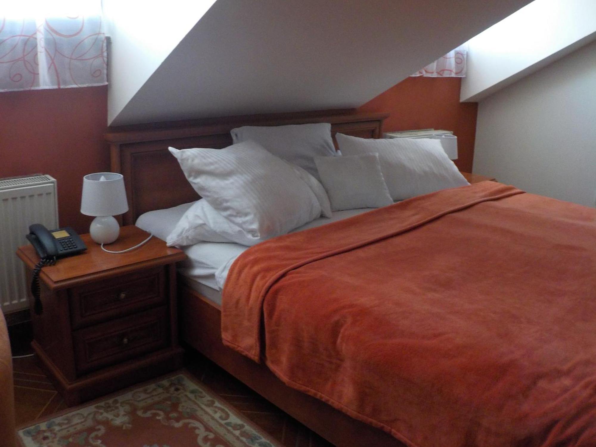 Hotel Krivan Kysucke Nove Mesto 객실 사진