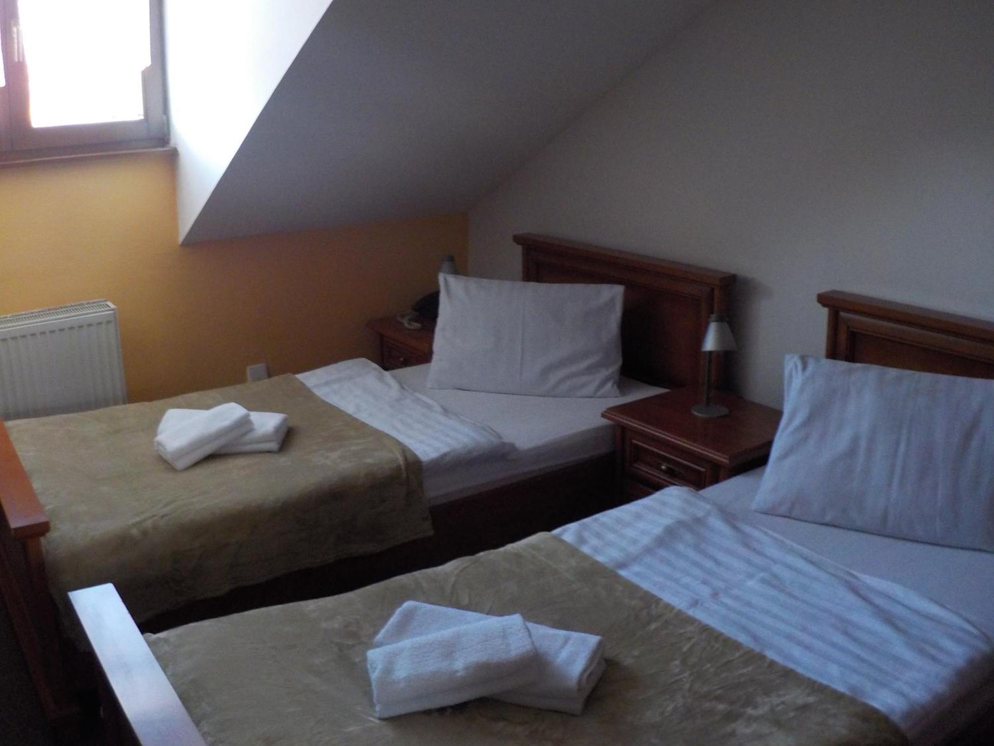 Hotel Krivan Kysucke Nove Mesto 외부 사진